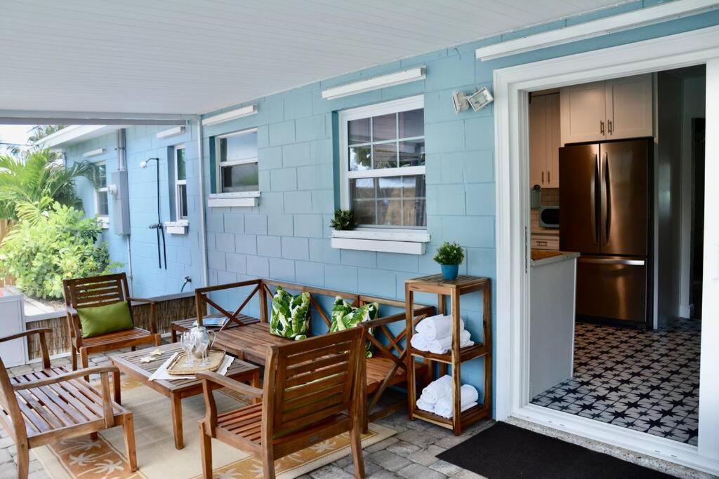 Tropical Retreat Near Beaches, Cruise Terminals Merritt Island Exteriör bild